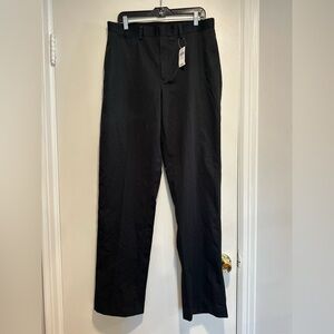 NWT  LL Bean Mens Sz:34 Classic Fit Black Flat Front Button Dress Pant.